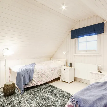 2 Bedroom Stunning In Casa de Férias *